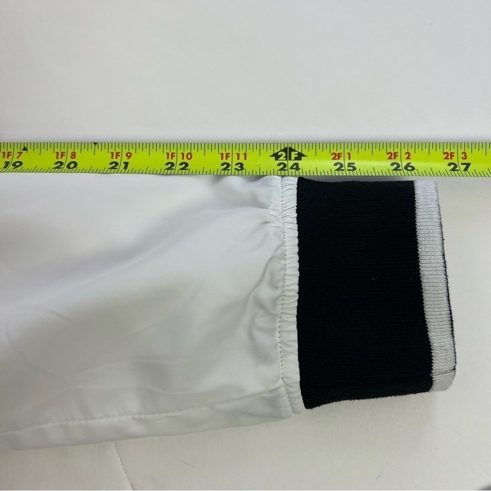 21 Men’s Full Zip Lightweight Jacket Sz Medium White Drawstring Hood W/Hide Zip - Picture 10 of 11